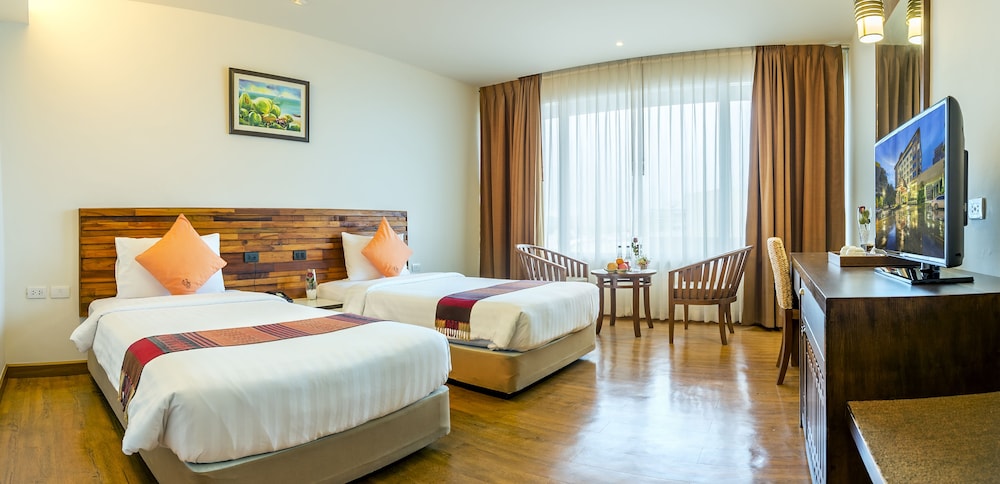 Buri Sriphu Hotel 14/66