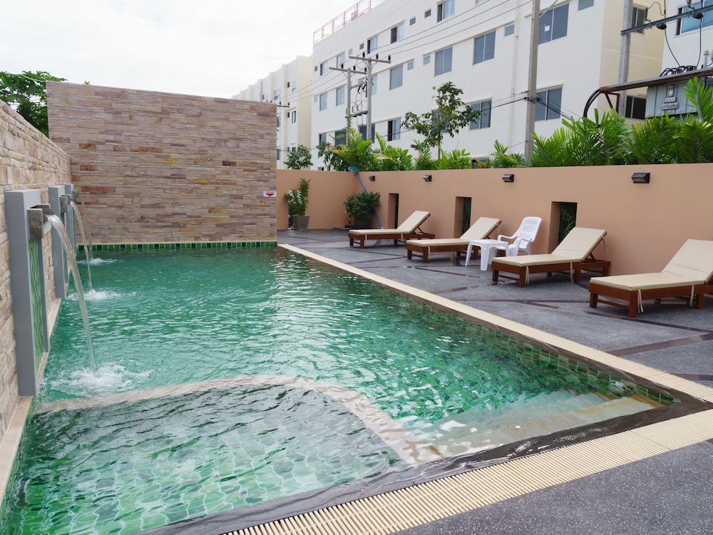 Visa Hotel Hua Hin 56/64