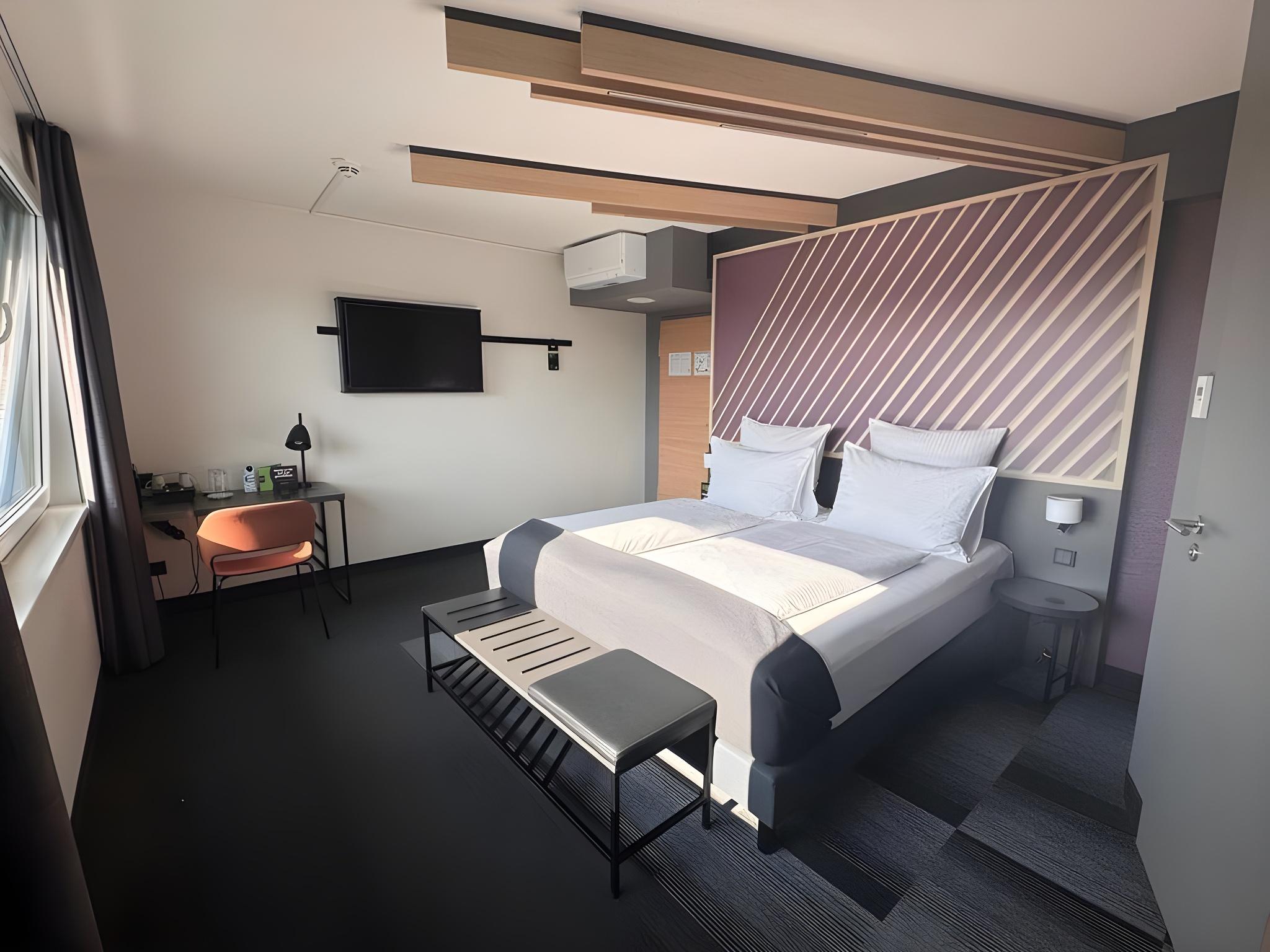 PREMIUM, DOUBLE BED