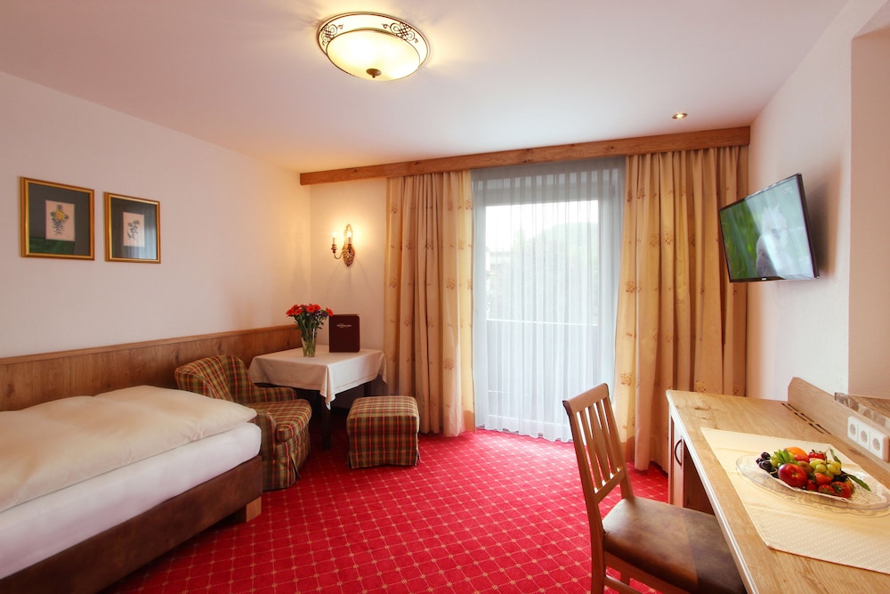 Parkhotel 50/75