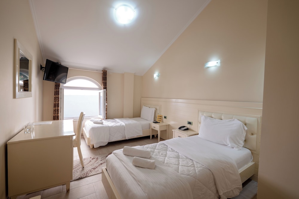 Olimpic Hotel 35/68