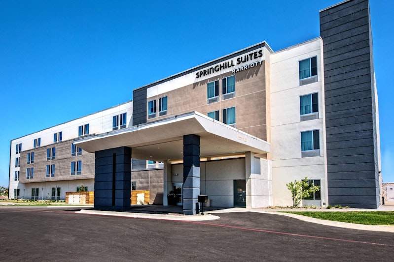 Springhill Suites By Marriott Amarillo 34/35