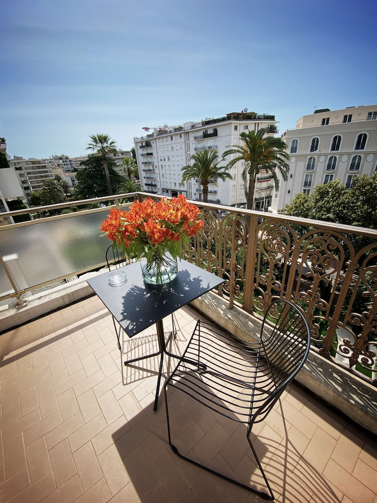 Hotel Moliere 31/37
