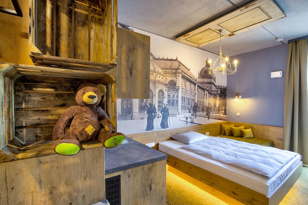 Twice Hotel Wiesbaden 8/36