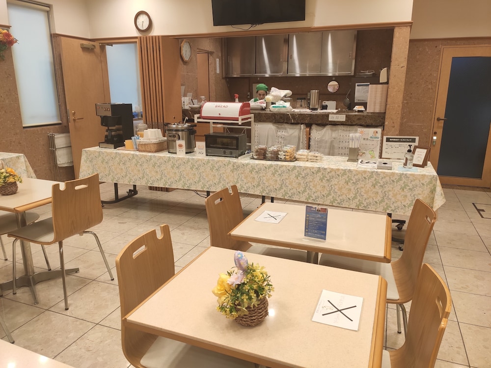 Toyoko Inn Osaka Shinsaibashi Nishi 54/62