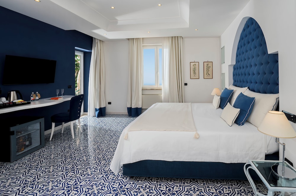 JUNIOR SUITE, SEA VIEW, TERRACE