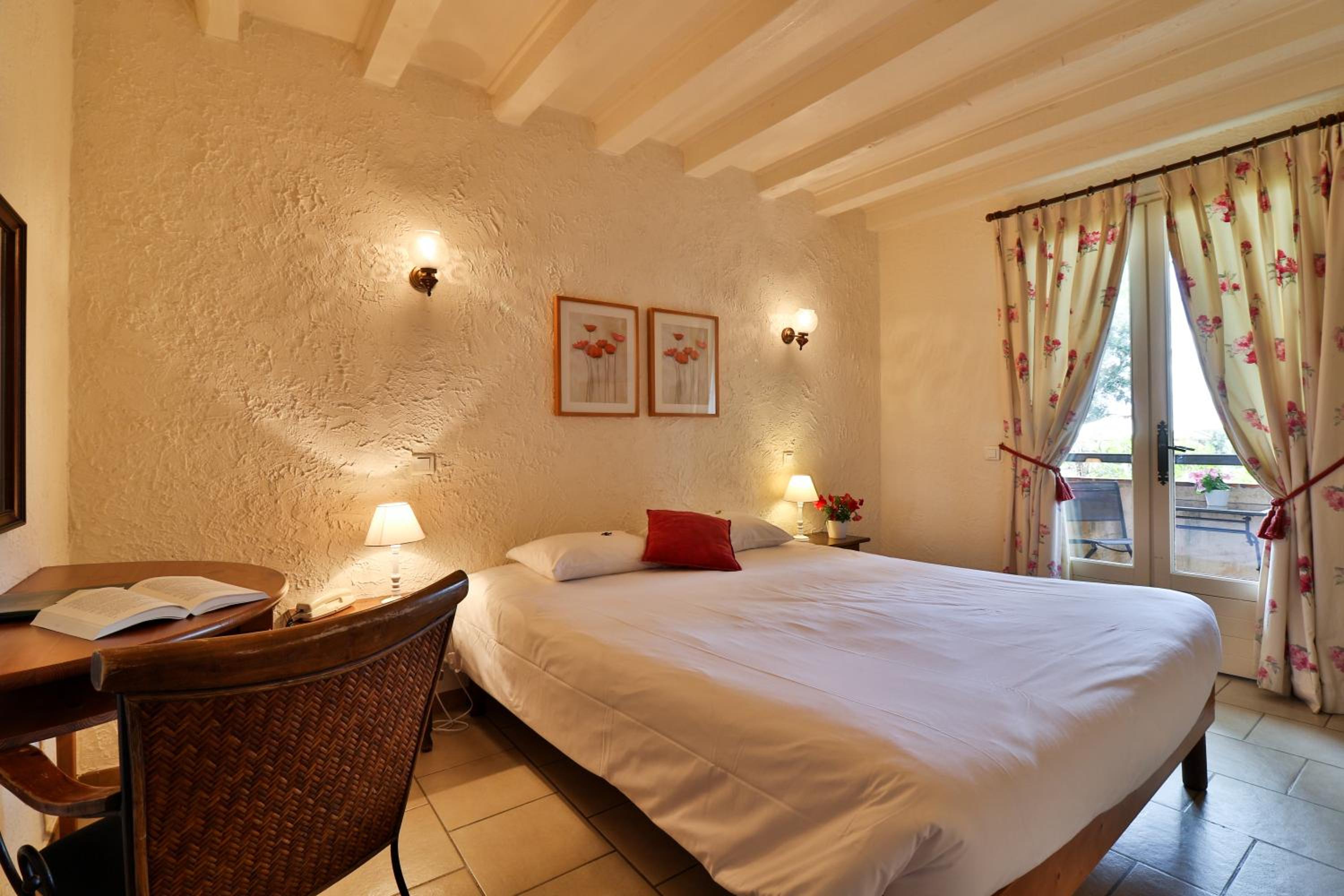 HOTEL L'ESTIRADO DES ADRETS 7/48