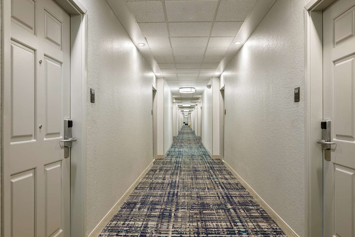 Sonesta Simply Suites Irvine East Foothill 4/20