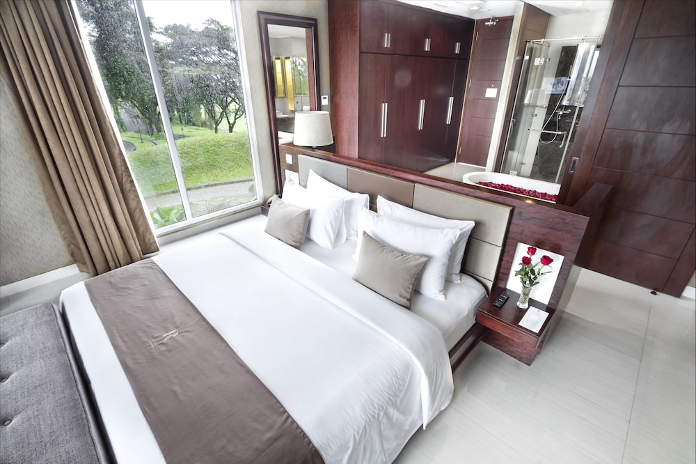 R Hotel Rancamaya 20/40