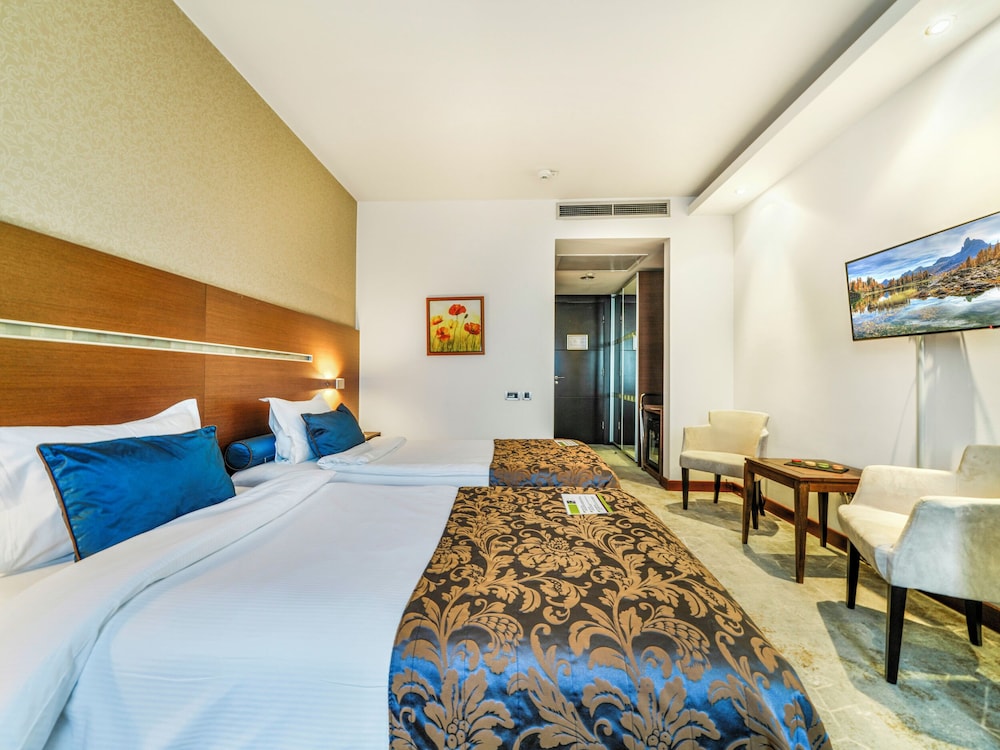 SUPERIOR, TWIN BEDS