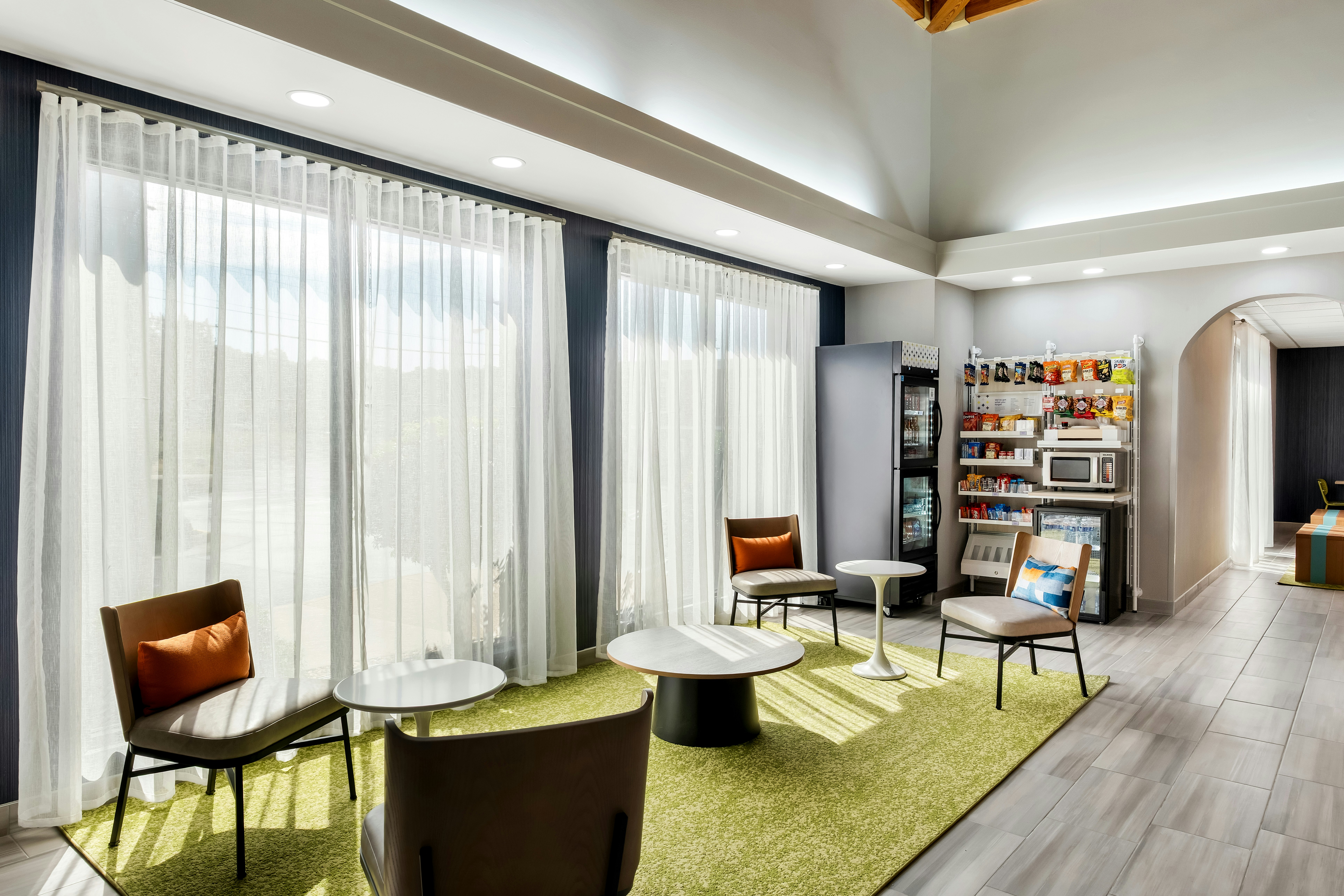Spark by Hilton Staunton 25/41