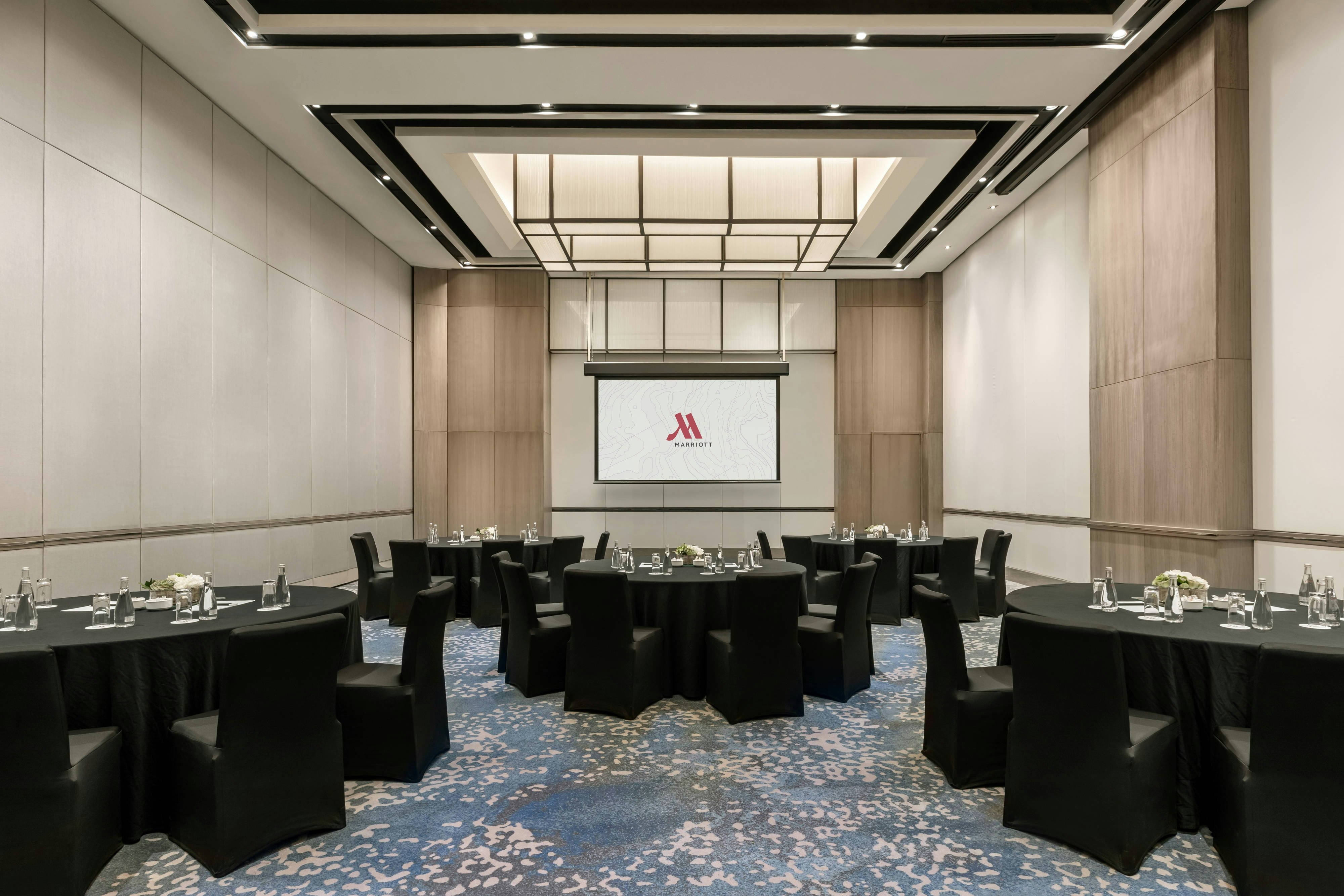 Clark Marriott Hotel 48/53