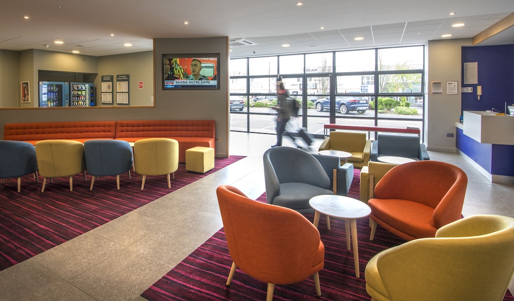 Travelodge Plus - Galway City 24/41
