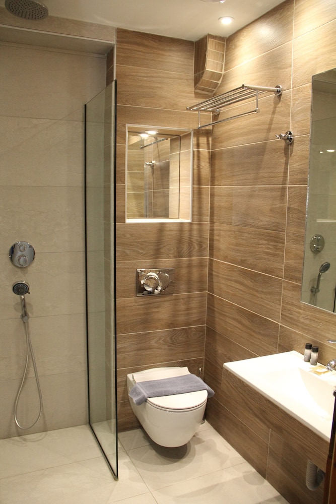 ALEXIOU HOTEL 14/42