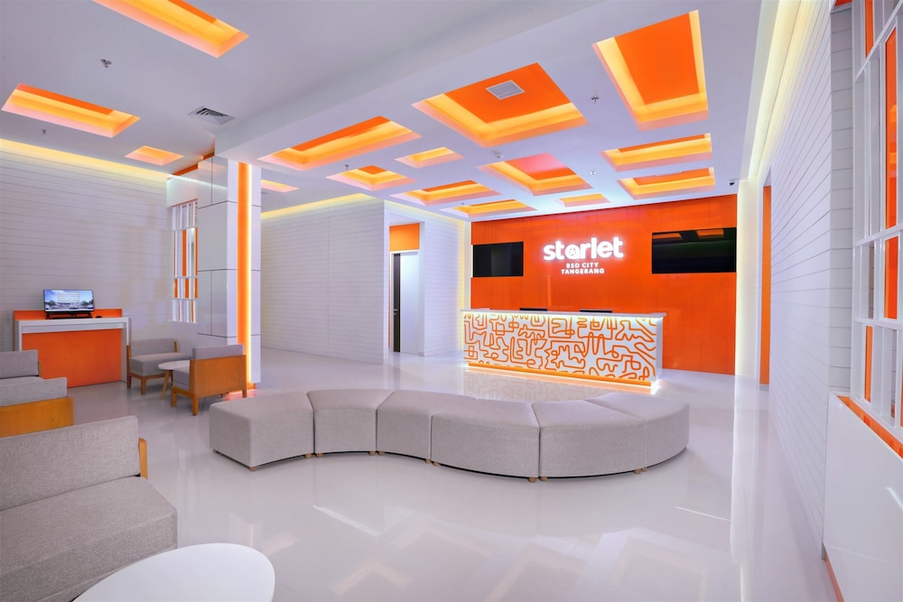 Lobby at Starlet Hotel BSD City, Pagedangan