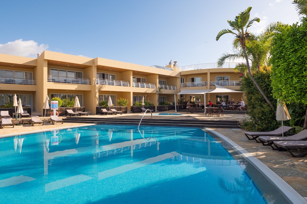 Aparthotel Vila Luz 7/71