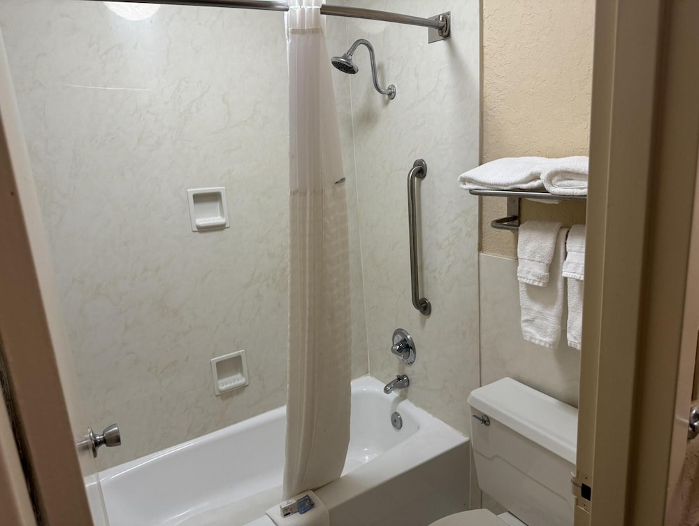 OYO Hotel Harriman near I-40 46/48