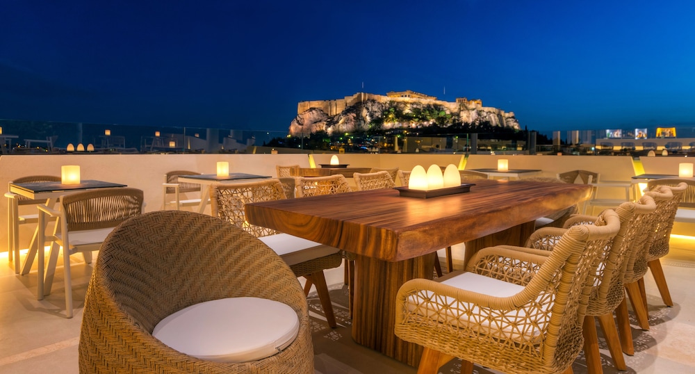 Central Athens hotel 23/29