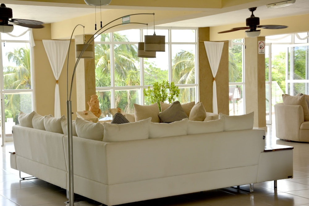 Uxmal Resort Maya 44/61