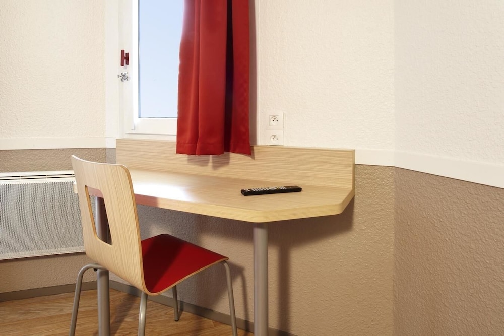 Hotel Premiere Classe Avignon Courtine 31/50