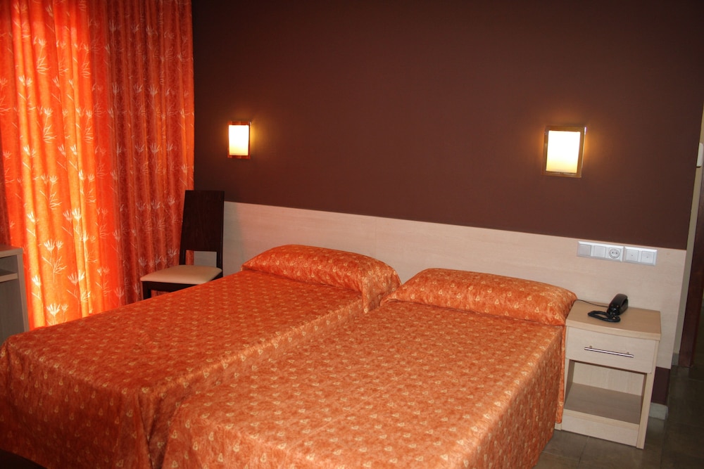 ECONOMY, DOUBLE BED