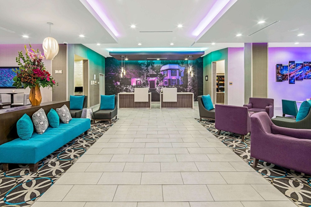 La Quinta Inn Suites By Wyndham Mcallen La Plaza Mall 41/62
