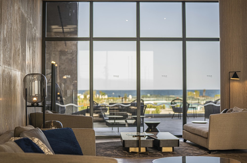 Wave Resort 59/70