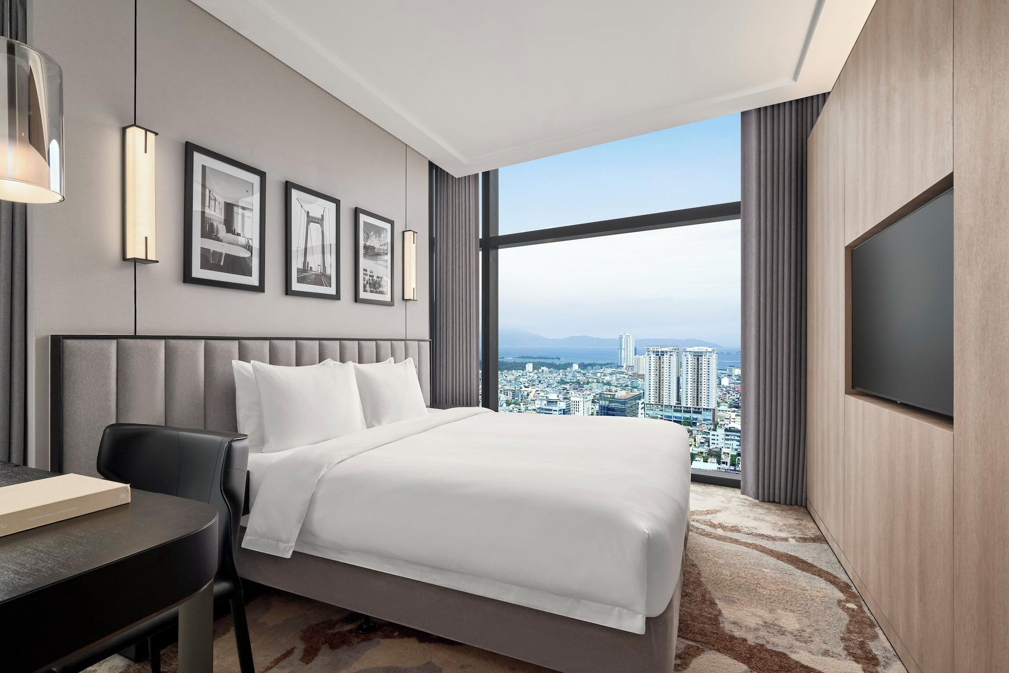 Junior Suite, Multiple Beds, River View, Club Lounge Access