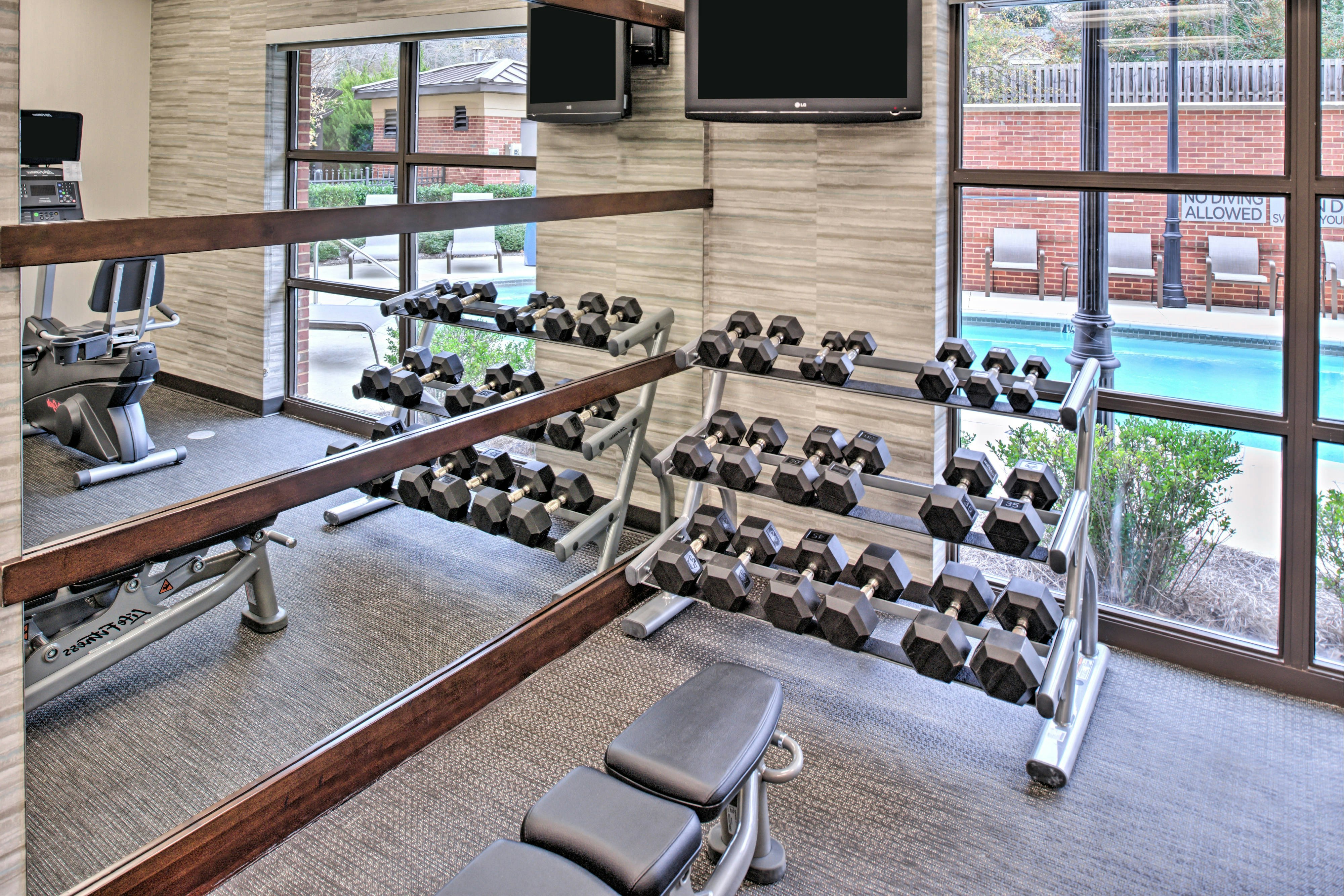 Courtyard Marriott Clemson 19/43