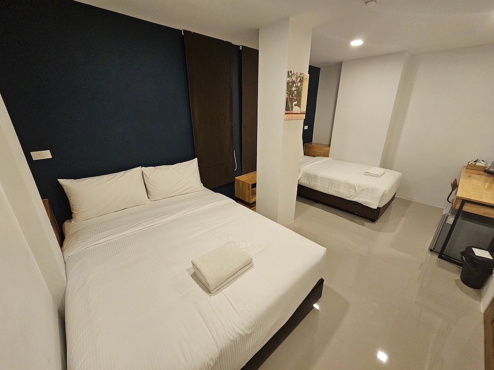Sleepstation Hotel At Pratunam 13/50