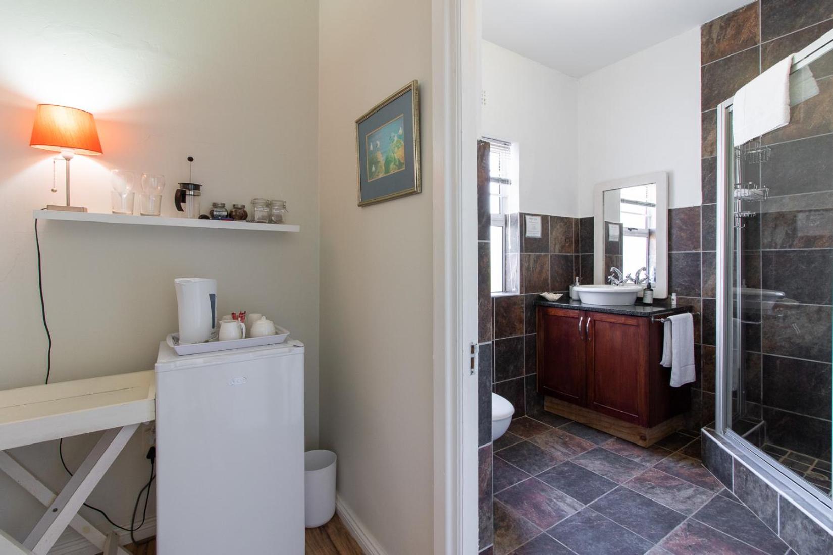 Alfred View Guest House 45/47