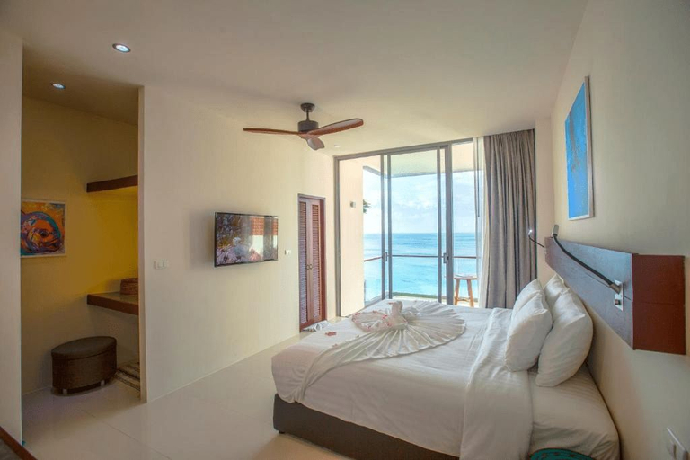 Superior, Double or Twin Bed, Ocean Front, Smoking