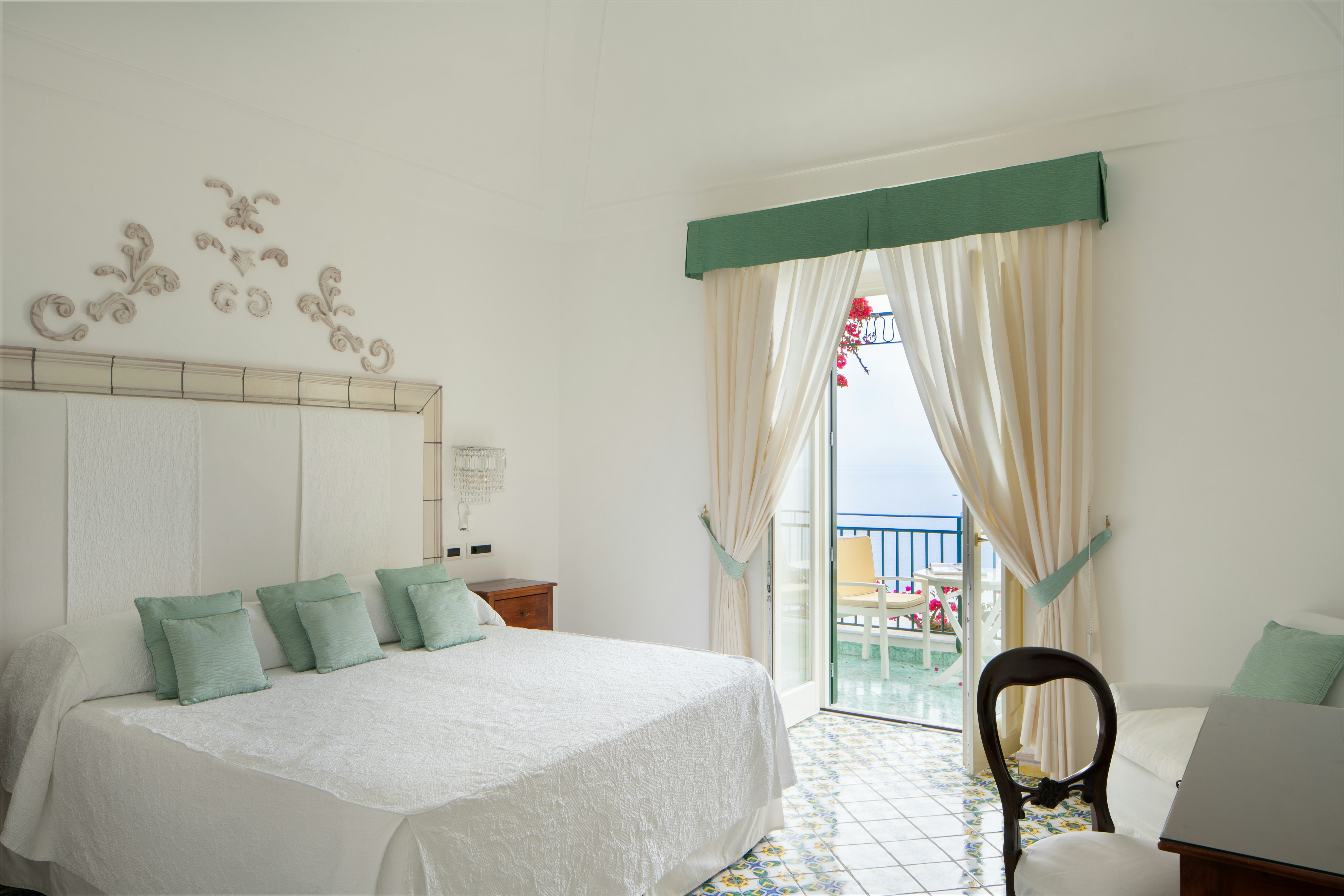 Garden, Suite, Full Sea View