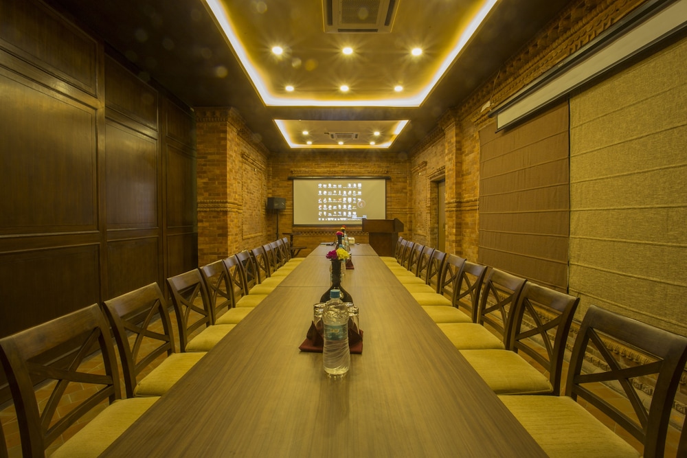 Dahlia Boutique Hotel 40/50
