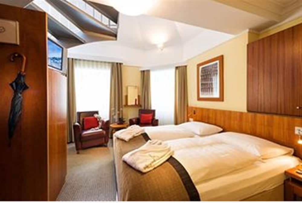 Hotel Post 6/31