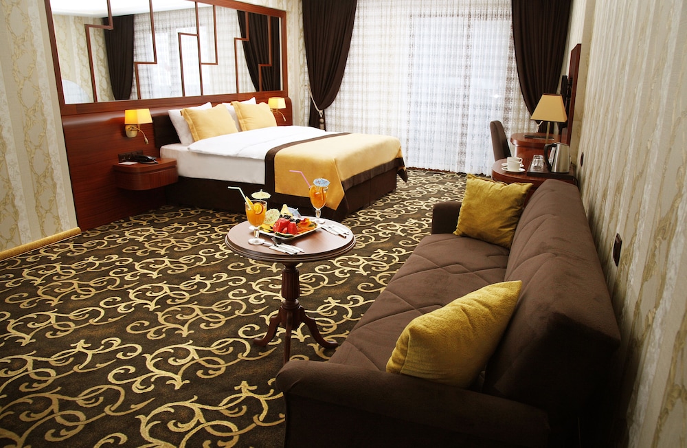 Grand Vuslat Hotel 10/37