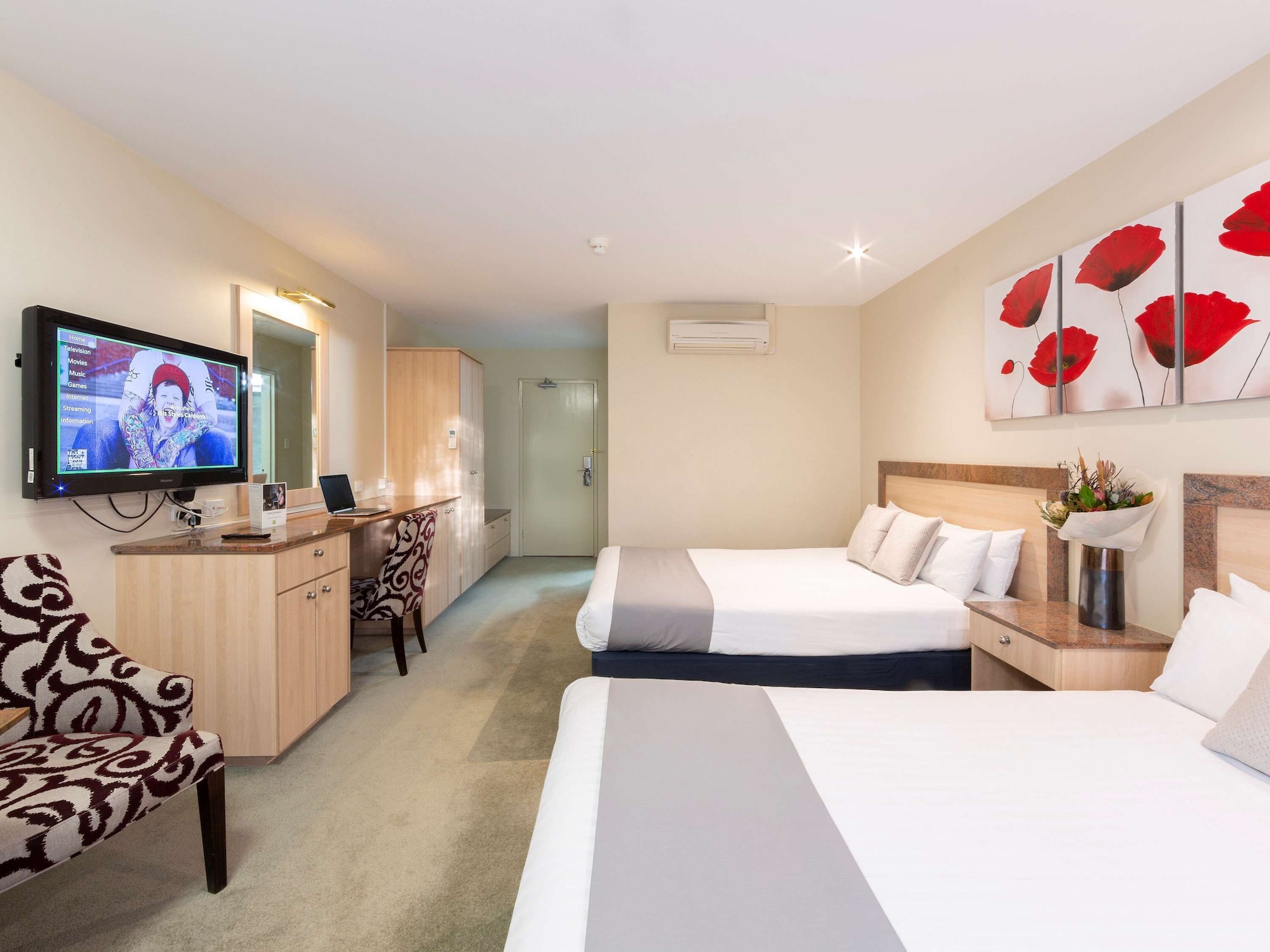 SUPERIOR, 2 QUEEN BEDS