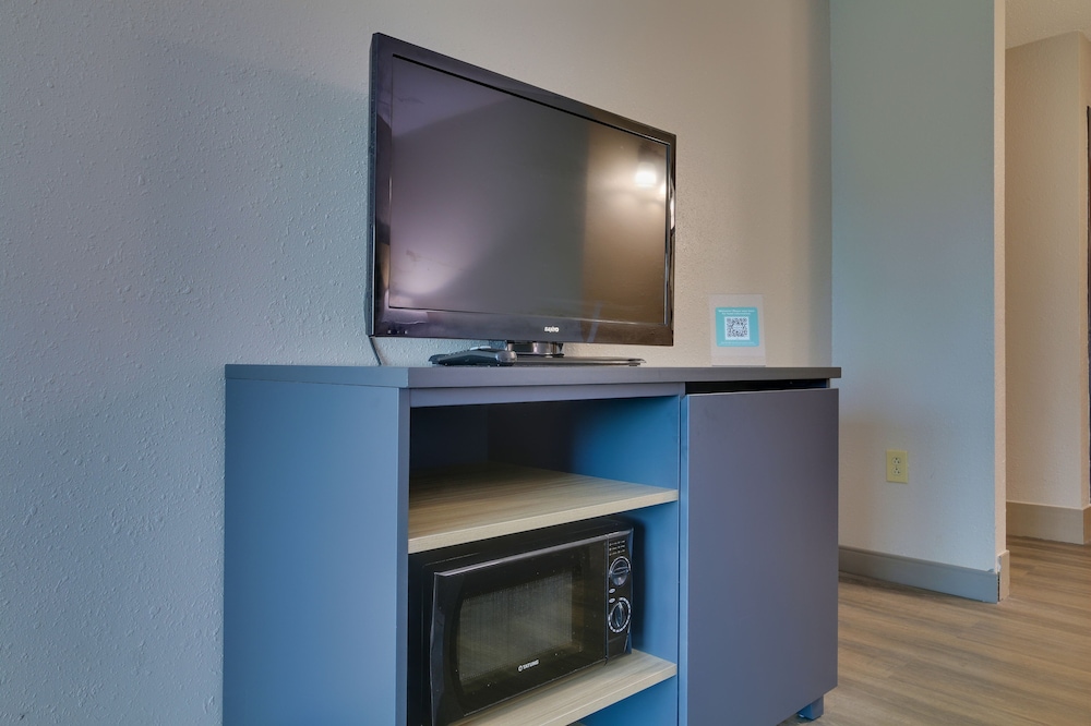 Country Inn Suites By Radisson Savannah Gateway Ga 34/35