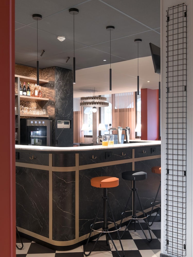 ibis Paris Rueil Malmaison 9/67