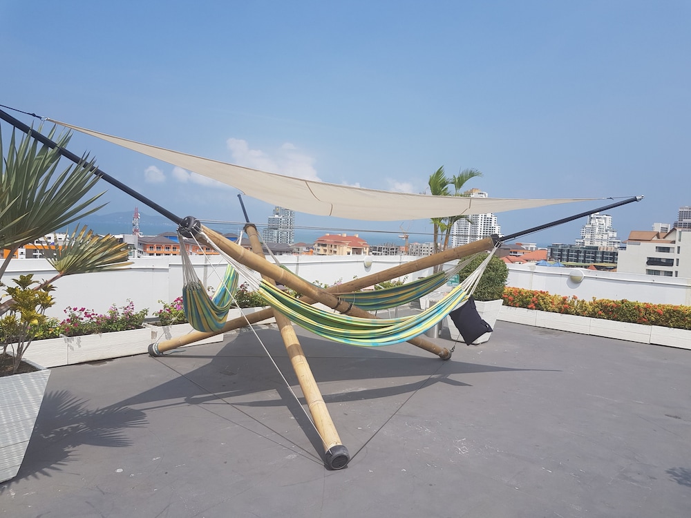 Art On The Hill By Pattaya Sunny Rentals 44/46