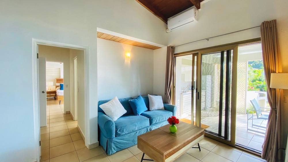 Mango Bay Resort 5/35