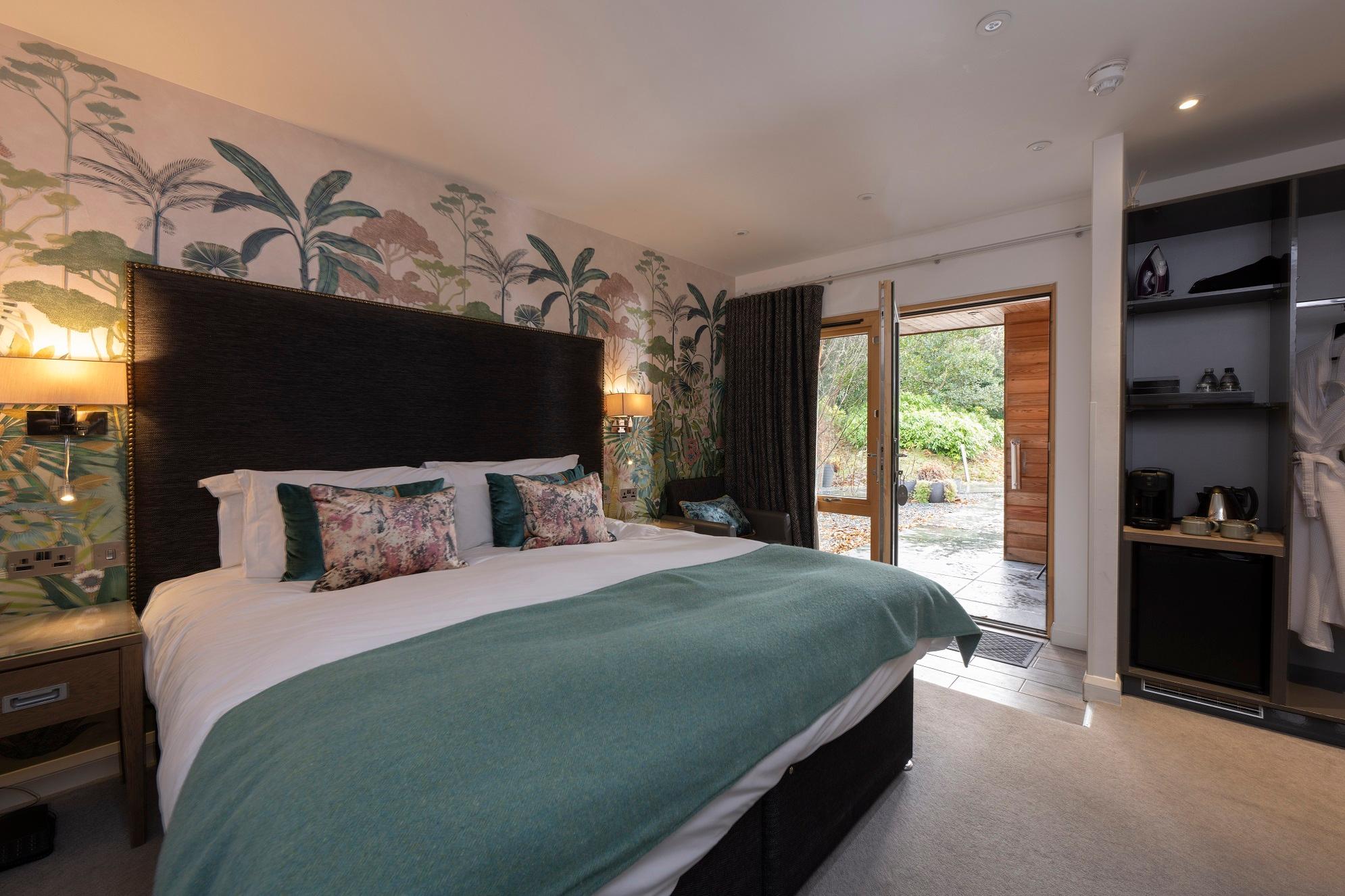 Room, Double Bed, Private Garden