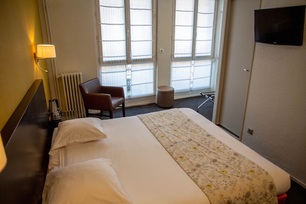 Grand Hotel d'Orleans 36/84