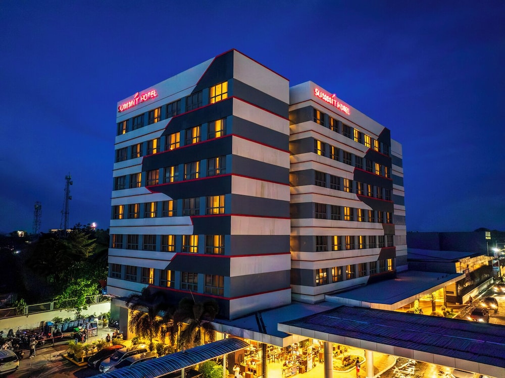 Summit Hotel Tacloban in TACLOBAN
