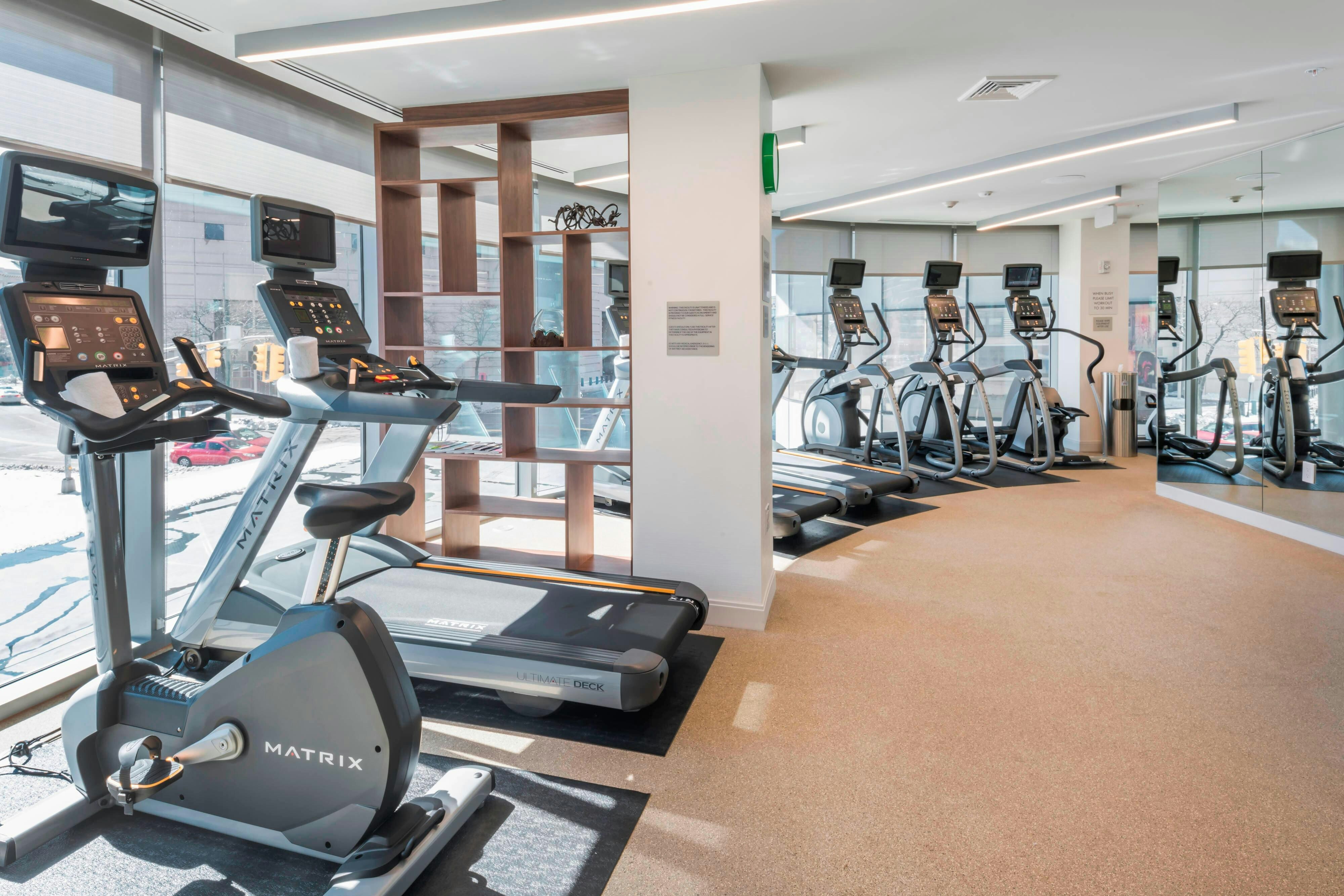 Residence Inn Jersey City 24/43