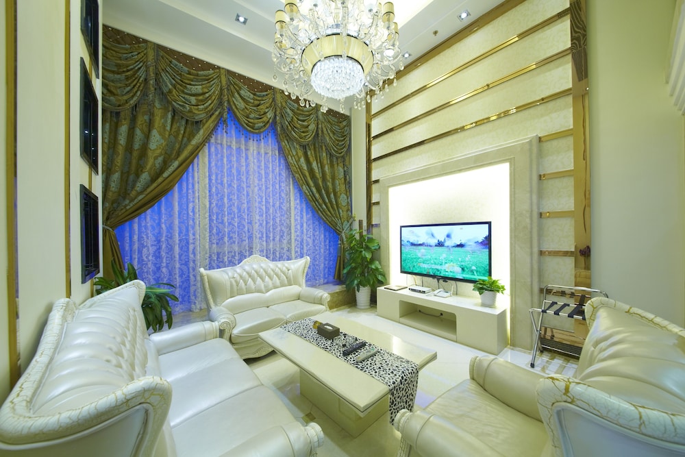 Louidon Mega Apartment Hotel of Kam Rueng Plaza Sunshine 62/77