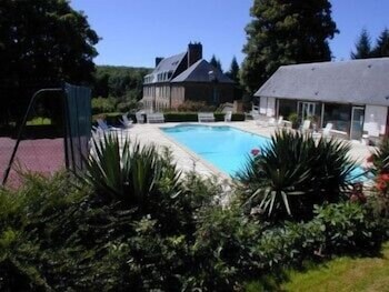 CHATEAU DU LANDEL 3/66