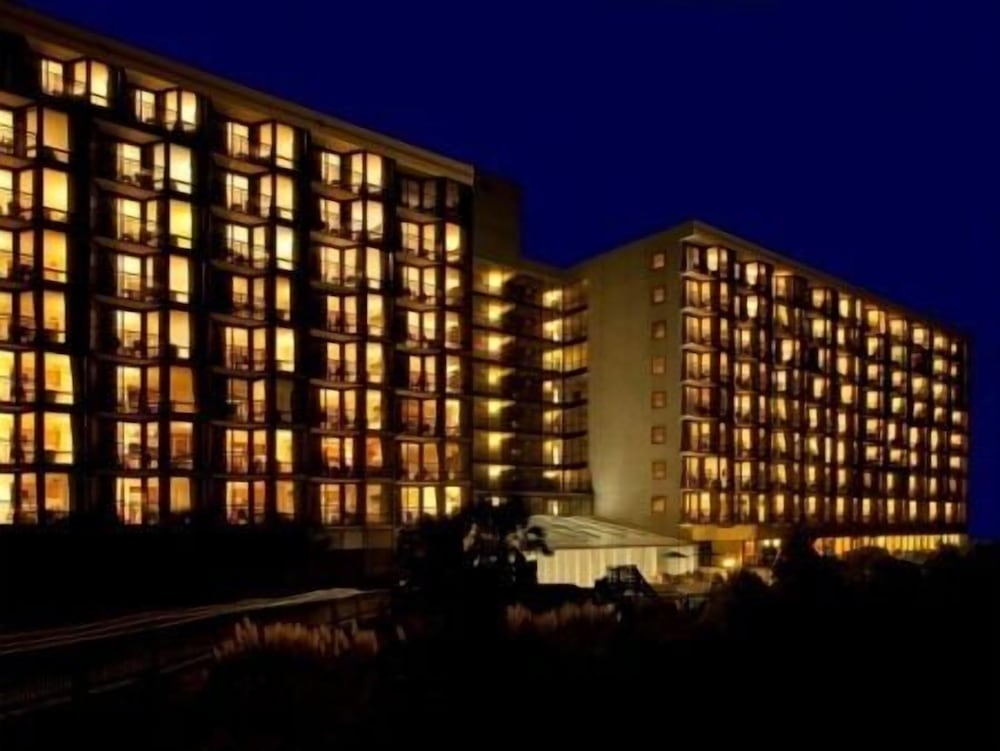 Shell Island Resort - All Oceanfront Suites 2/68