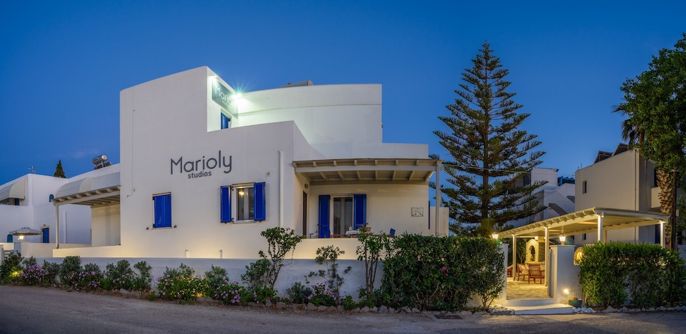 Marioly Studios 4/63