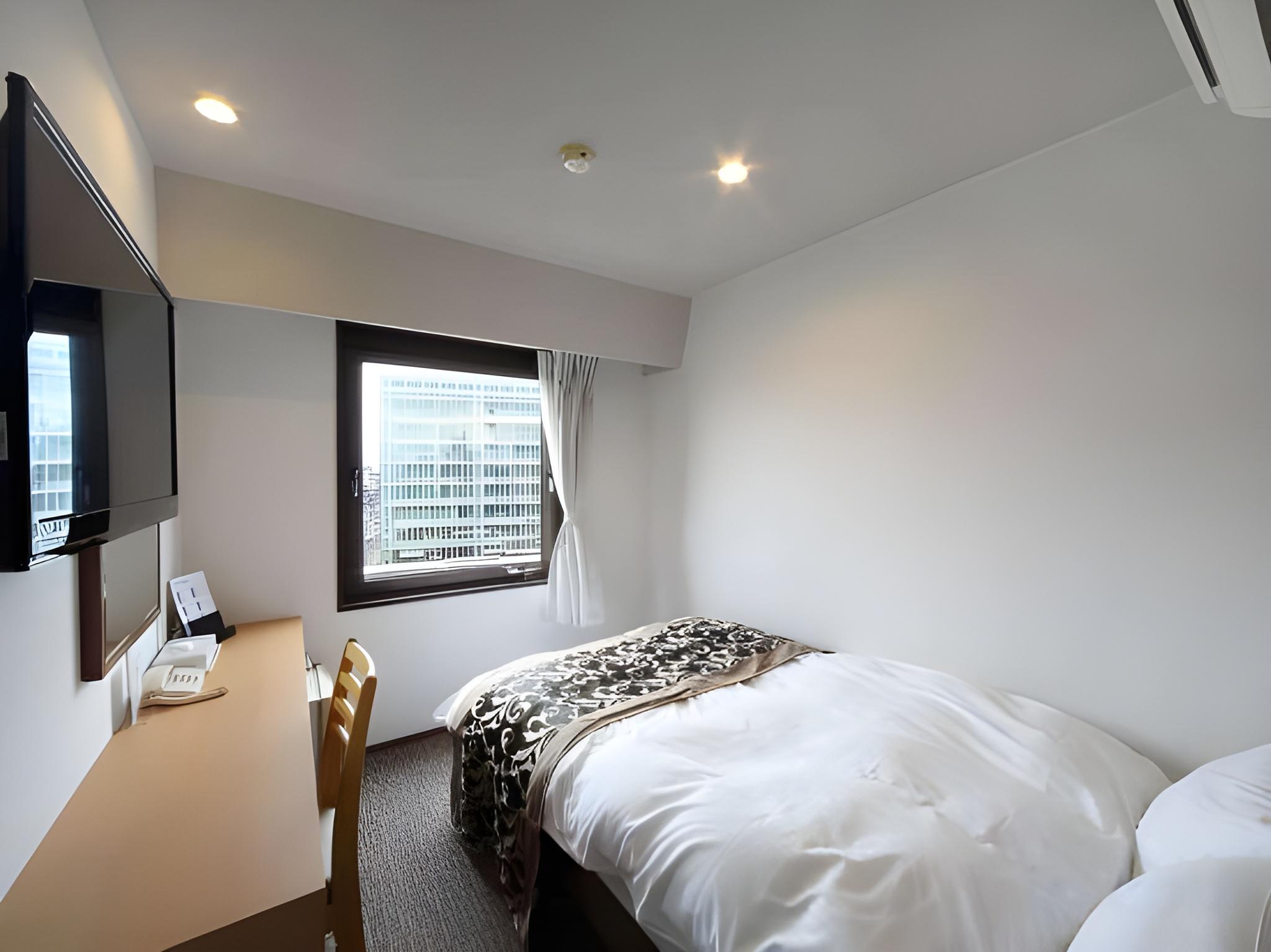 Semi Room, Moderate, Semi Double Bed